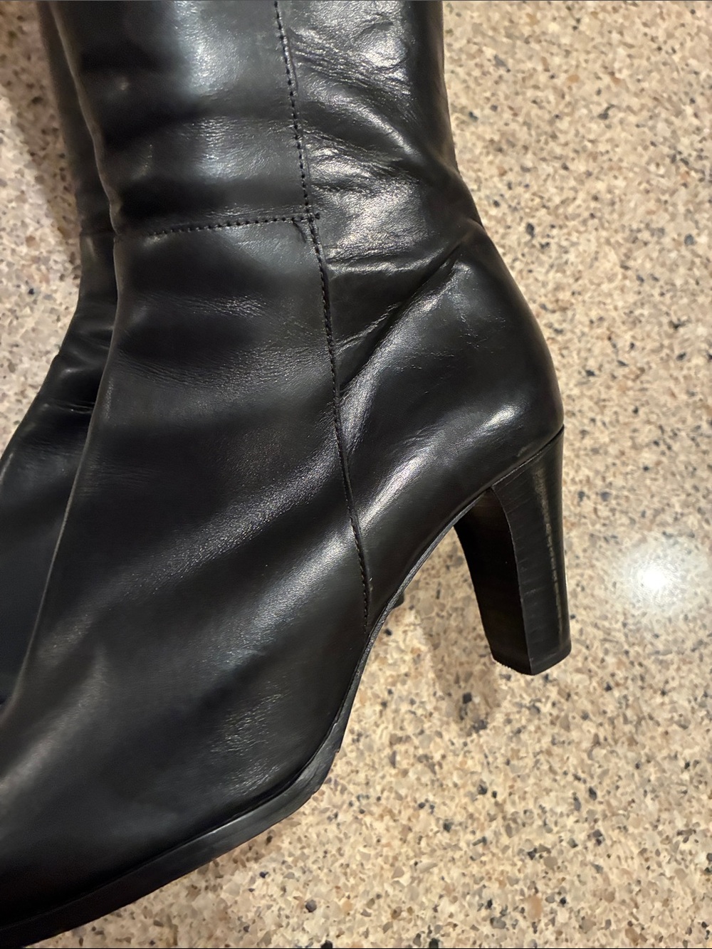 Women’s 8 Vintage J Crew Italian Leather Classic Black Leather Knee-High Boots - Picture 7 of 16